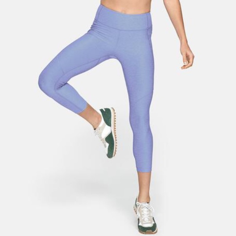 3/4 Length Warmup Leggings in Lilac